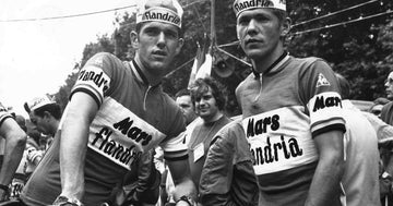 Roger (left) and Erik De Vlaeminck together in the Flandria cycling team. 