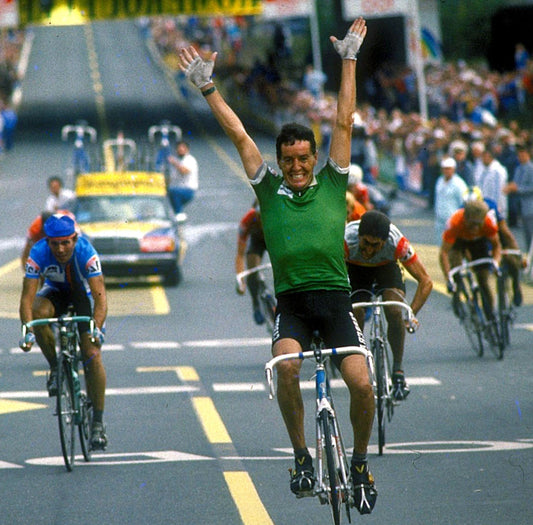 Stephen Roche winning the World Championship in 1987