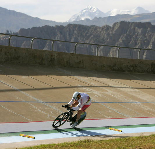 Sir Chris Hoy on the Velodrome Alto Iparvi