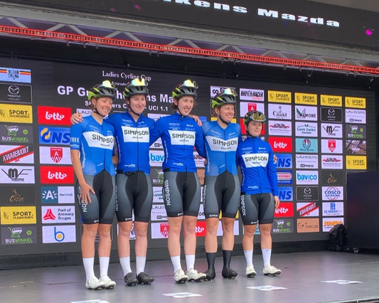 Simpson Nouvelles elite women's cycling team at the 2025 UCI 1.1 GP Mazda Schelkens