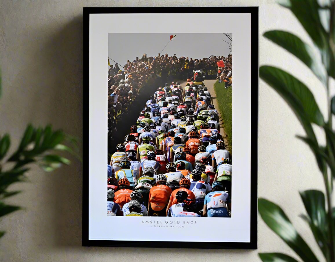 Amstel Gold Race. The peloton climbs the Gulpeneberg in Limburg through tight cobbled streets.