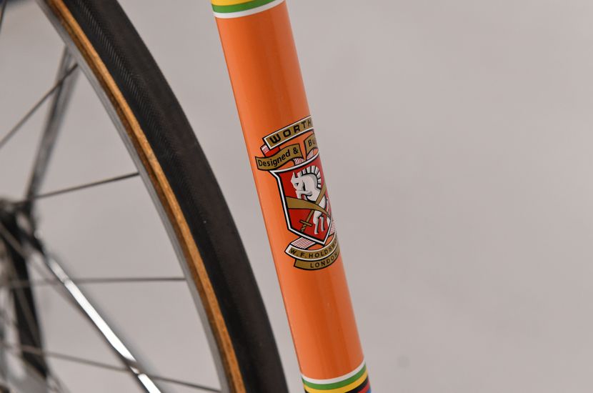 Image of Holdsworth Bike logo