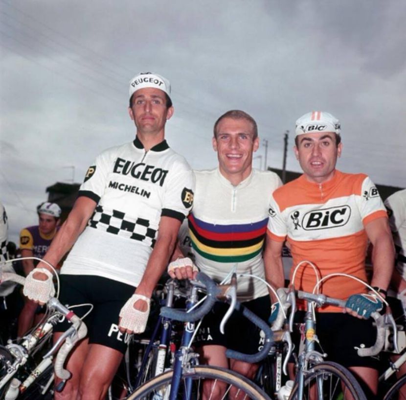 Altig in his rainbow jersey with Tom Simpson
